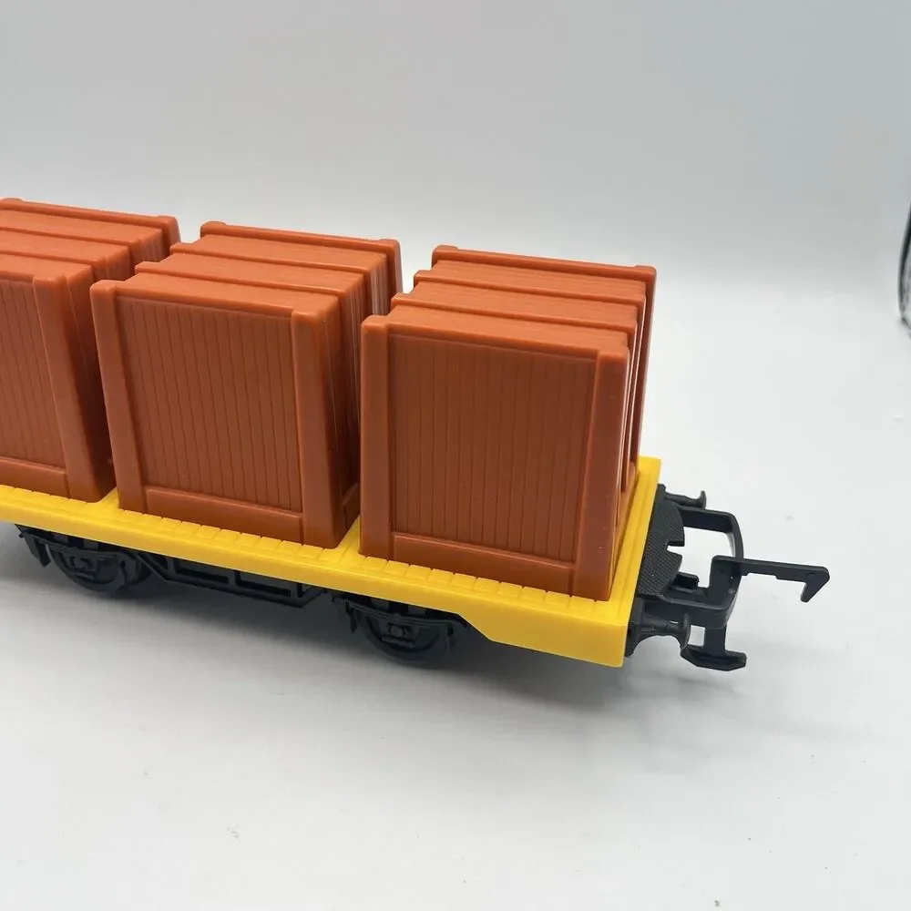 1988 Playskool Express Train Freight Yellow Flat Car With 3 Brown Boxes